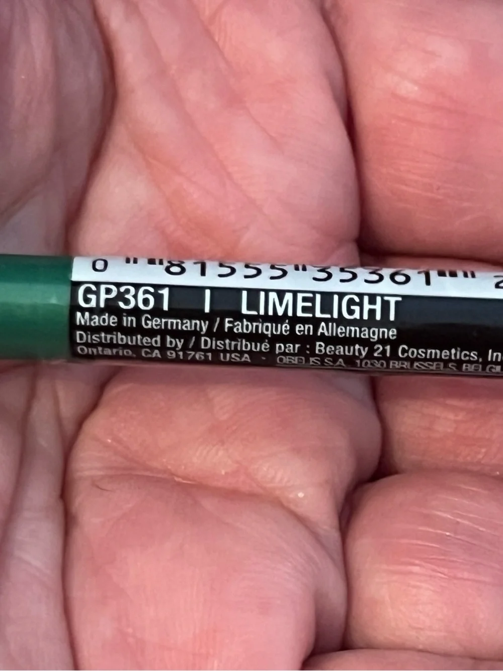 LA Girl Green Eyeliner Pencil Limelight FINAL PRICE DROP